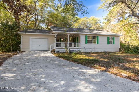 A home in Hubert