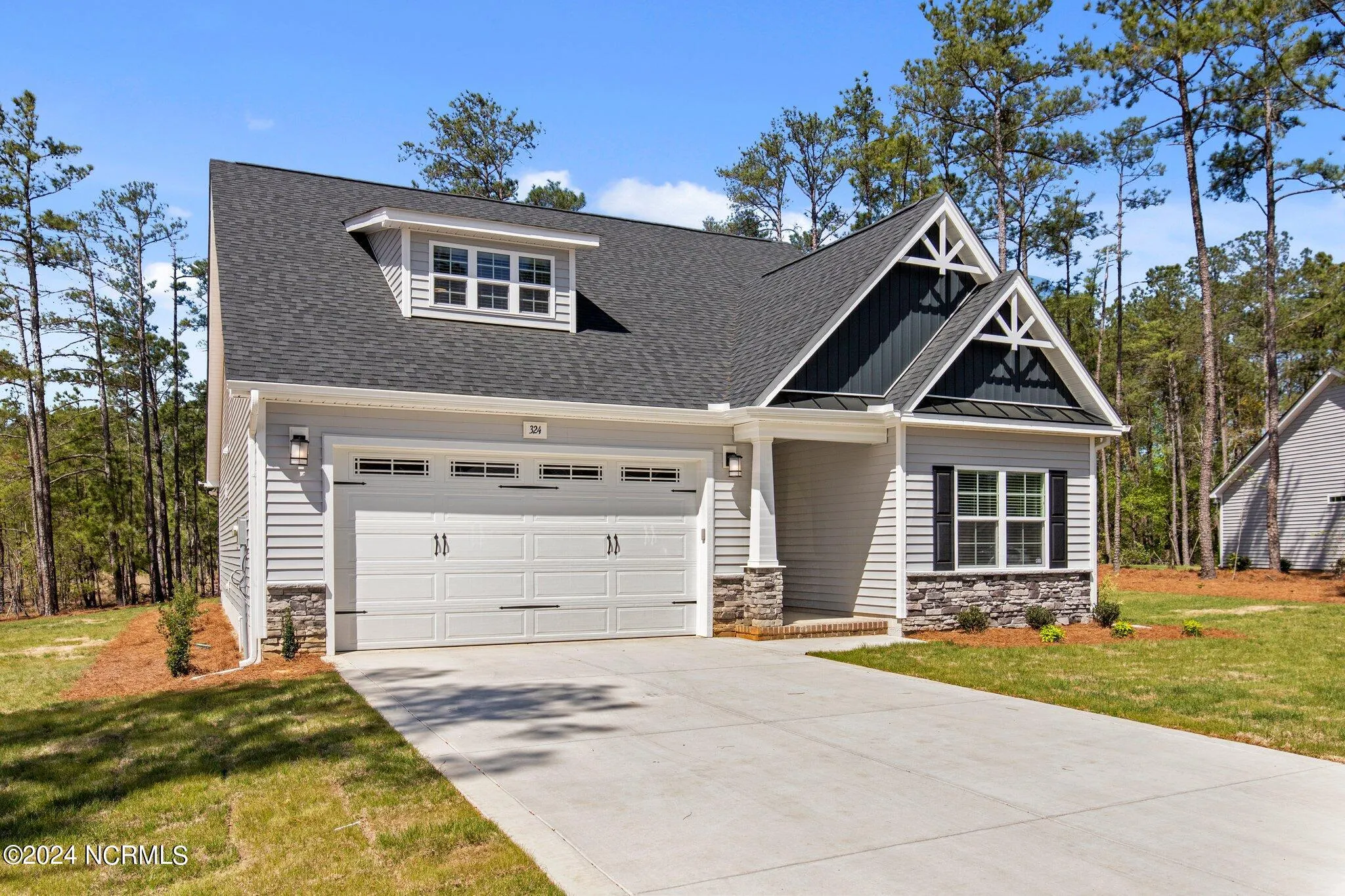 Carthage, North Carolina 28327, United States, 4 Bedrooms Bedrooms, ,3 BathroomsBathrooms,Residential,Active,187991