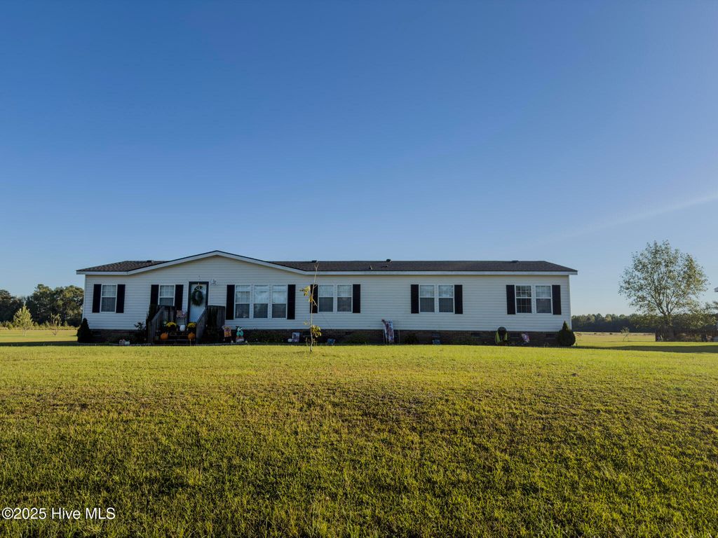 Photo of 145 Pinto Drive, Lumberton, NC 28360 (MLS # 100536836)