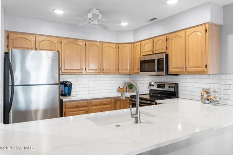 Tiny photo for 1916 Inlet Village Circle SW #Unit 3a, Ocean Isle Beach, NC 28469 (MLS # 100535846)