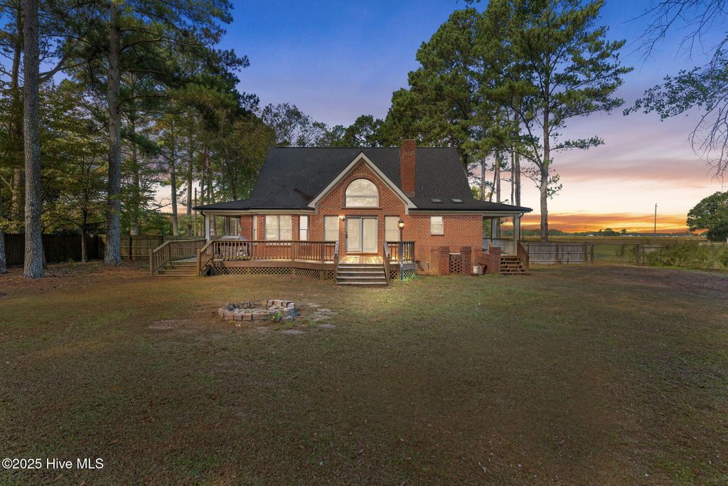 Photo of 415 Bay Bush Road, Vanceboro, NC 28586 (MLS # 100534900)