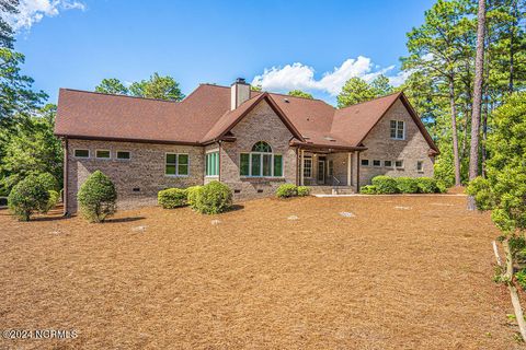 Single Family Residence in Pinehurst NC 42 Stoneykirk Drive 57.jpg