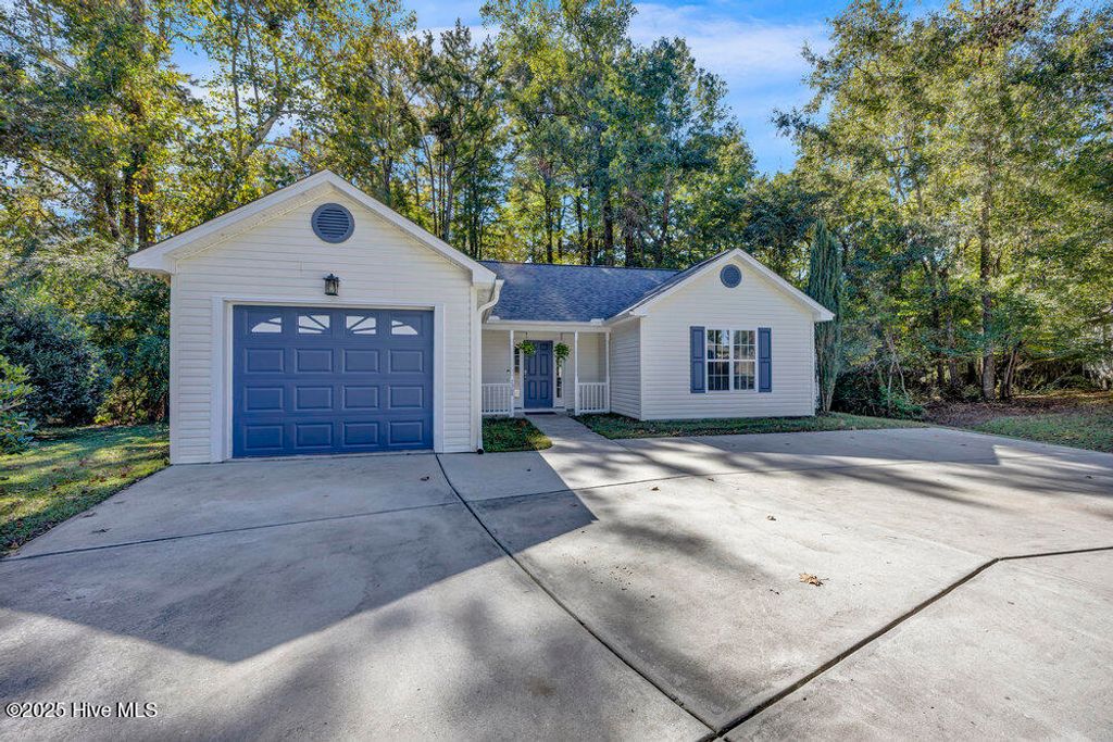 Photo of 7368 Hazelstone Lane, Leland, NC 28451 (MLS # 100537257)