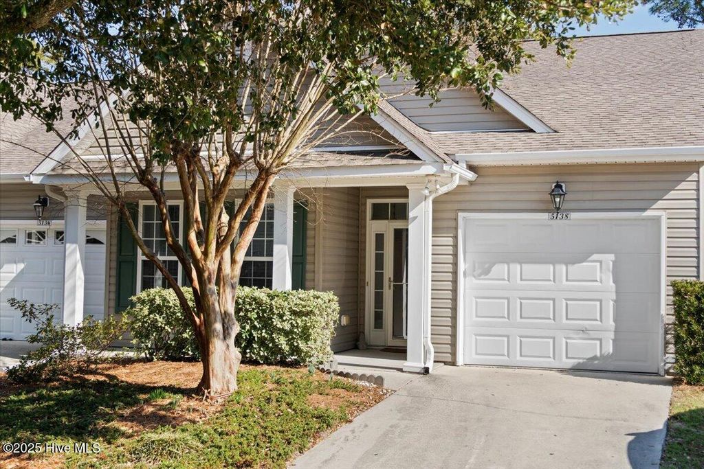 Photo of 5138 Elton Drive SE, Southport, NC 28461 (MLS # 100537429)