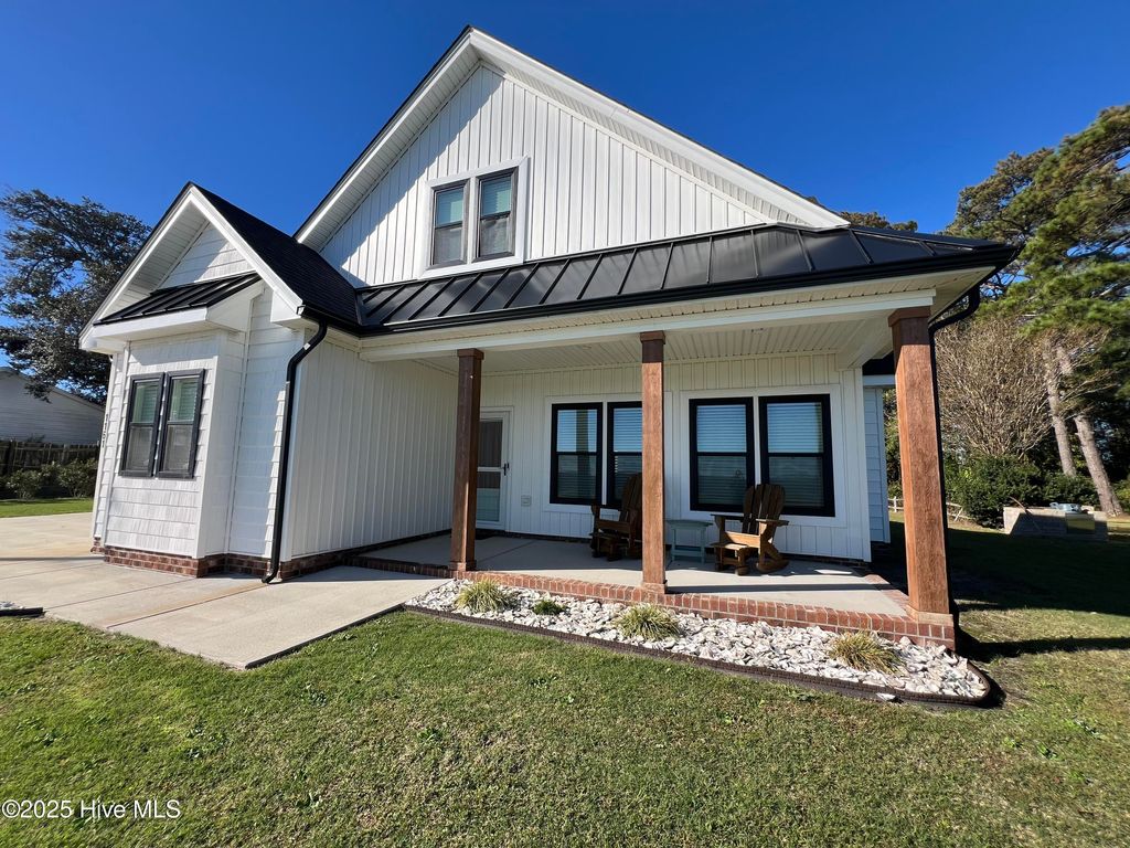 Photo of 1161 Waterlily Road, Coinjock, NC 27923 (MLS # 100536883)
