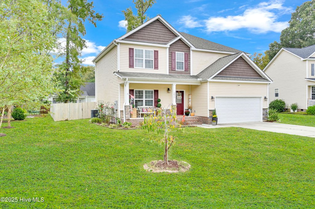Photo of 2825 Little Gem Circle, Winterville, NC 28590 (MLS # 100535888)