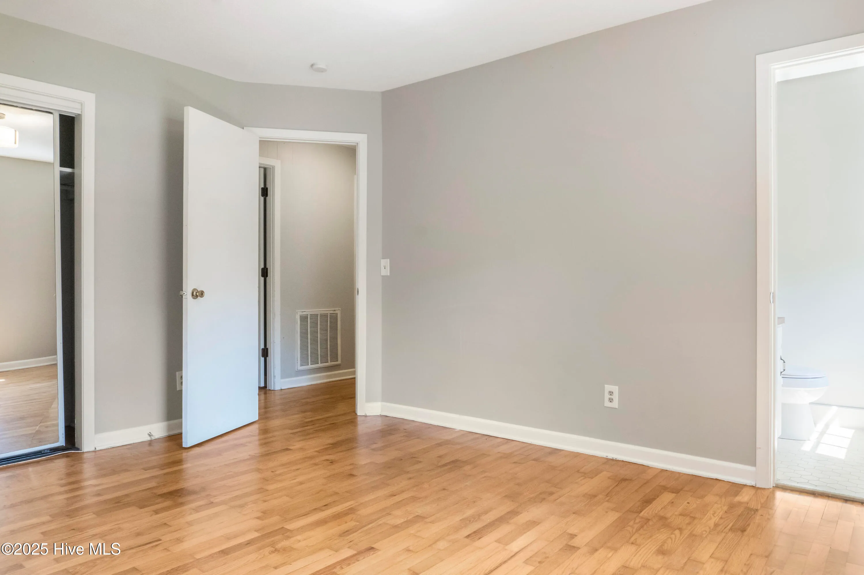 Wilmington, North Carolina 28403, United States, 3 Bedrooms Bedrooms, ,3 BathroomsBathrooms,Residential,Coming Soon,124734