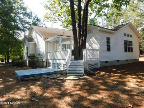 Single Family Residence in Pinehurst NC 250 Wheeling Drive 27.jpg
