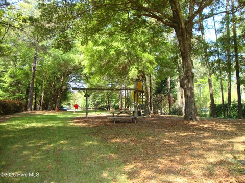 A home in Pine Knoll Shores