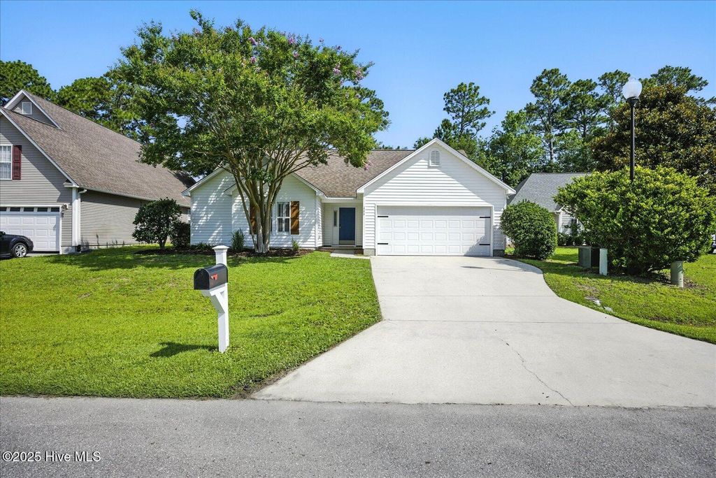 Photo of 111 Yaupon Court, Hampstead, NC 28443 (MLS # 100516361)