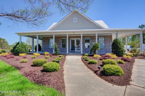 A home in Winnabow