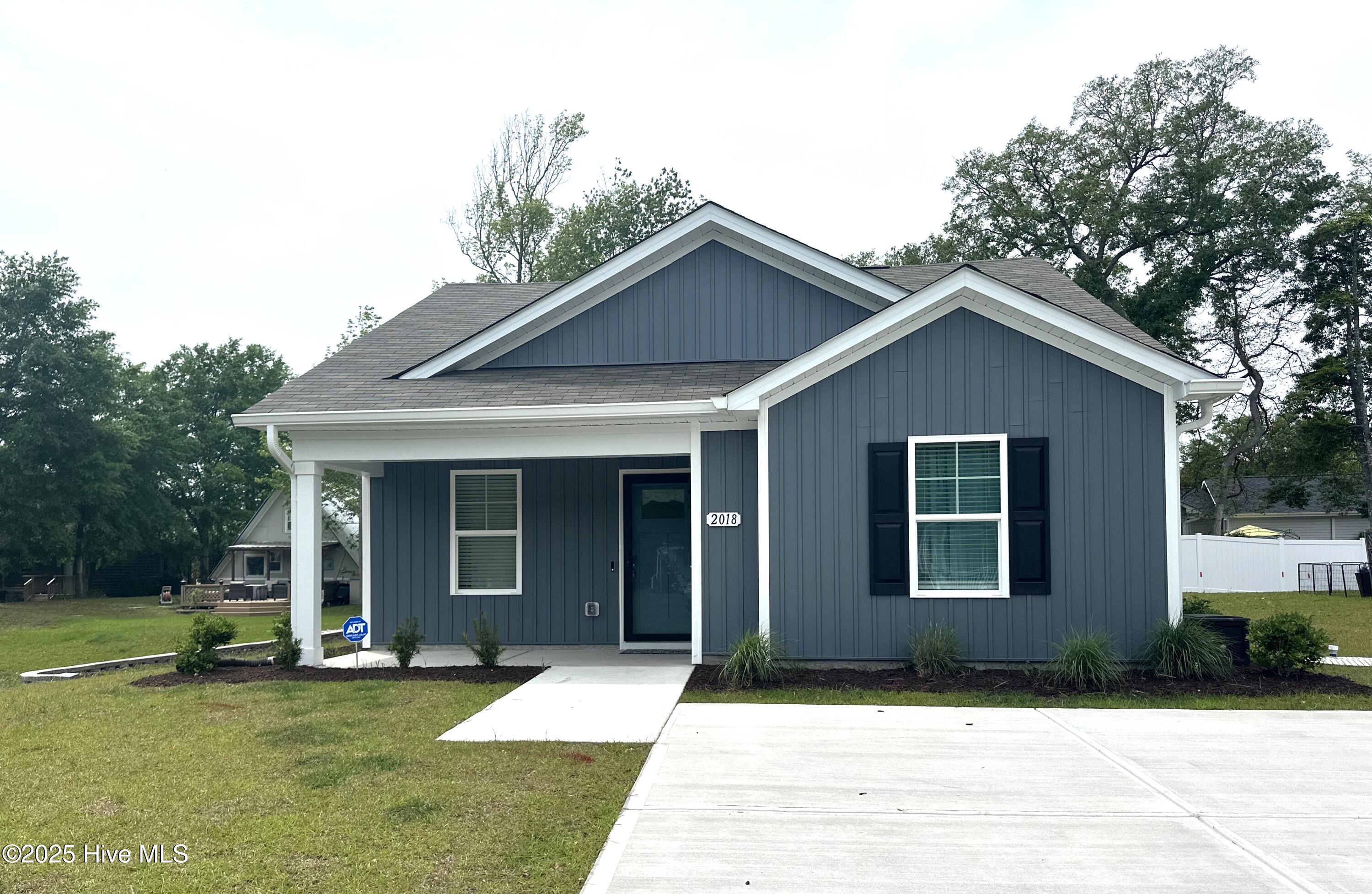 Listing image 4
