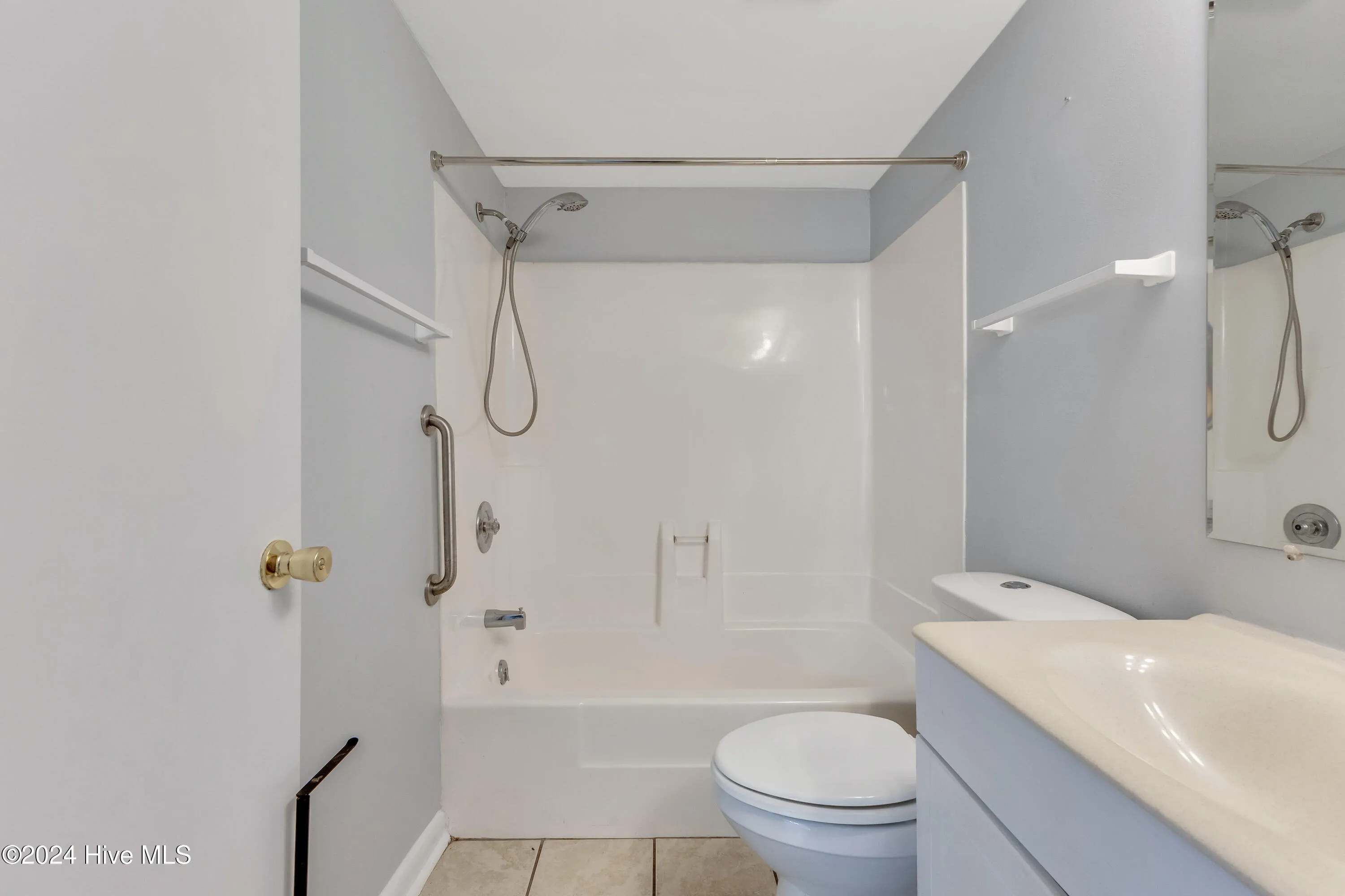 Wilmington, North Carolina 28412, United States, 2 Bedrooms Bedrooms, ,2 BathroomsBathrooms,Residential,Pending,33563