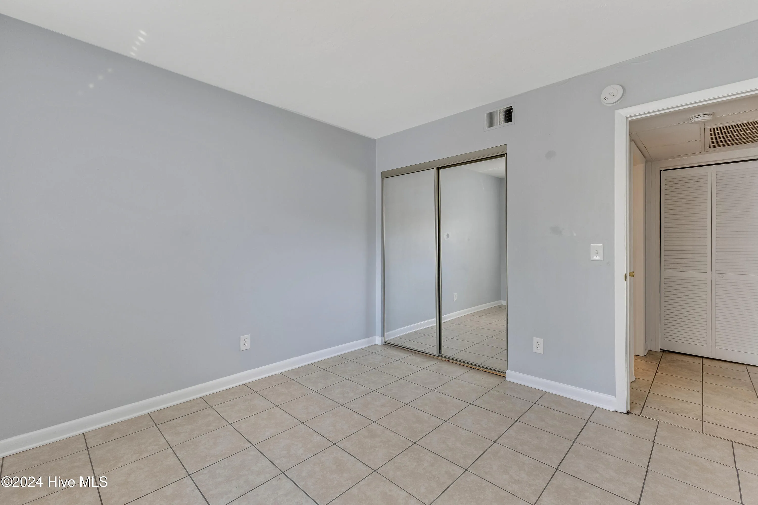 Wilmington, North Carolina 28412, United States, 2 Bedrooms Bedrooms, ,2 BathroomsBathrooms,Residential,Pending,33563