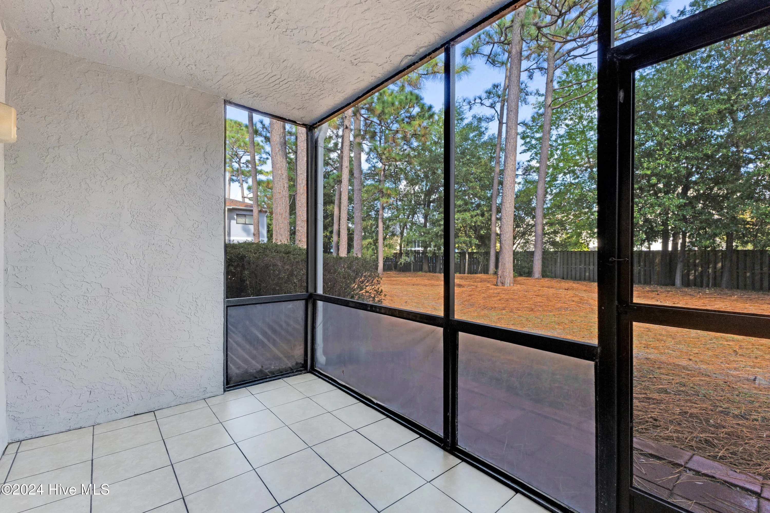 Wilmington, North Carolina 28412, United States, 2 Bedrooms Bedrooms, ,2 BathroomsBathrooms,Residential,Pending,33563