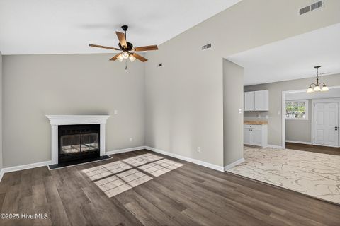 Tiny photo for 403 E Volant Street, Hubert, NC 28539 (MLS # 100543296)