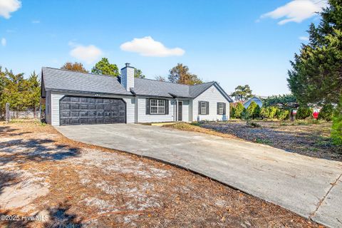 Tiny photo for 403 E Volant Street, Hubert, NC 28539 (MLS # 100543296)
