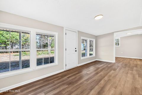 Tiny photo for 403 E Volant Street, Hubert, NC 28539 (MLS # 100543296)