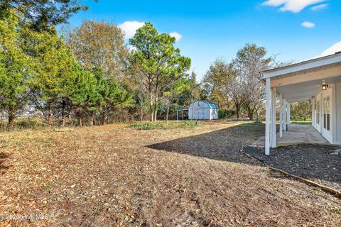 Tiny photo for 403 E Volant Street, Hubert, NC 28539 (MLS # 100543296)