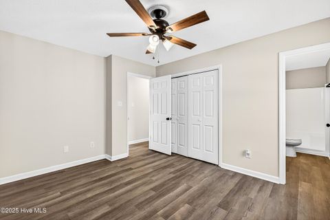 Tiny photo for 403 E Volant Street, Hubert, NC 28539 (MLS # 100543296)