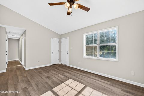 Tiny photo for 403 E Volant Street, Hubert, NC 28539 (MLS # 100543296)