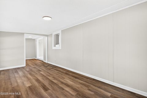 Tiny photo for 403 E Volant Street, Hubert, NC 28539 (MLS # 100543296)