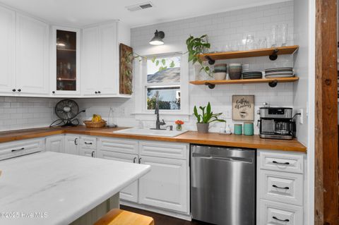 Tiny photo for 3250 Camden Circle, Wilmington, NC 28403 (MLS # 100542345)