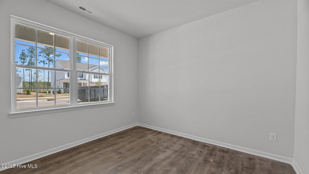 Photo of 1021 Minnette Circle, New Bern, NC 28562 (MLS # 100542446)