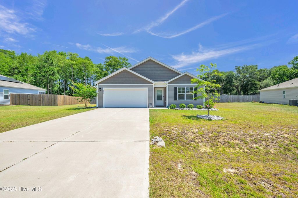 Photo of 2216 Grande Palms Trail SE, Bolivia, NC 28422 (MLS # 100539627)