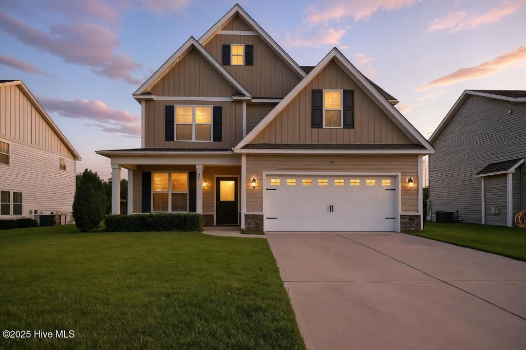 Photo of 102 Periwinkle Street, Burgaw, NC 28425 (MLS # 100511391)