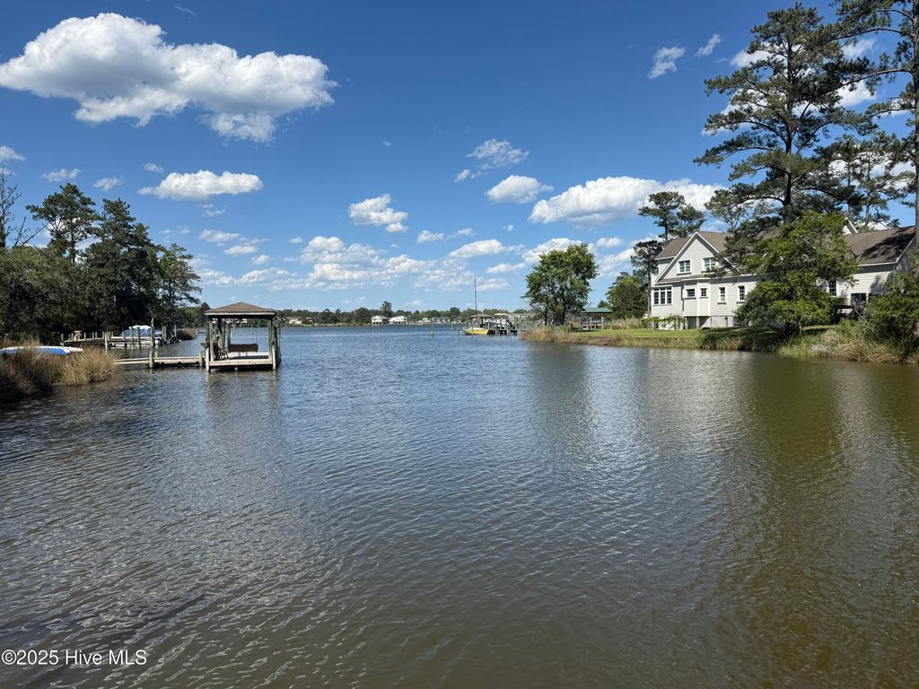 Photo of 6112 Horton Road, Oriental, NC 28571 (MLS # 100509151)