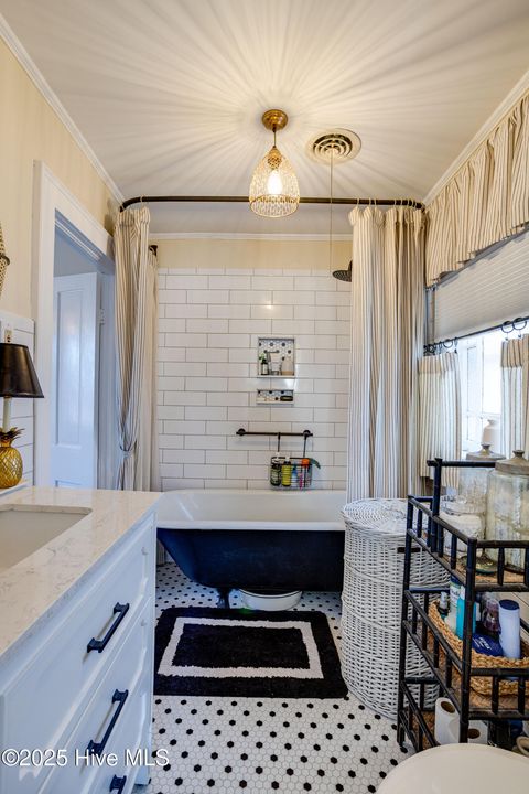 Tiny photo for 414 W Main Street, Washington, NC 27889 (MLS # 100542222)