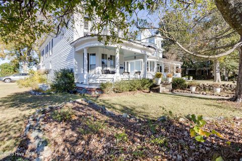 Tiny photo for 414 W Main Street, Washington, NC 27889 (MLS # 100542222)