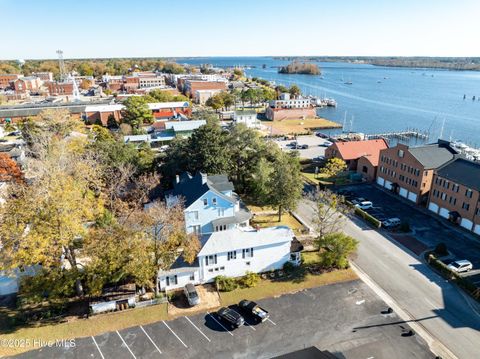 Tiny photo for 414 W Main Street, Washington, NC 27889 (MLS # 100542222)