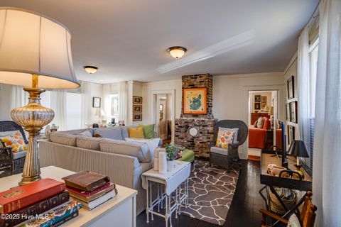 Tiny photo for 414 W Main Street, Washington, NC 27889 (MLS # 100542222)