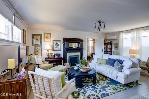 Tiny photo for 414 W Main Street, Washington, NC 27889 (MLS # 100542222)