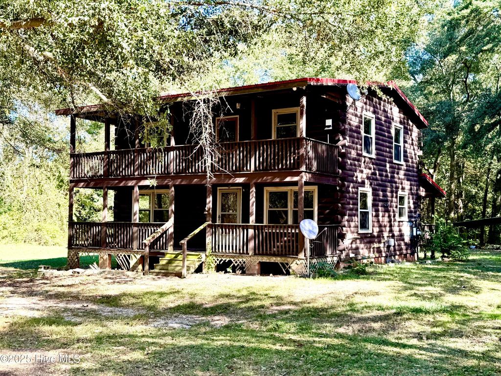 Photo of 166 Alphin Lane, Warsaw, NC 28398 (MLS # 100538046)