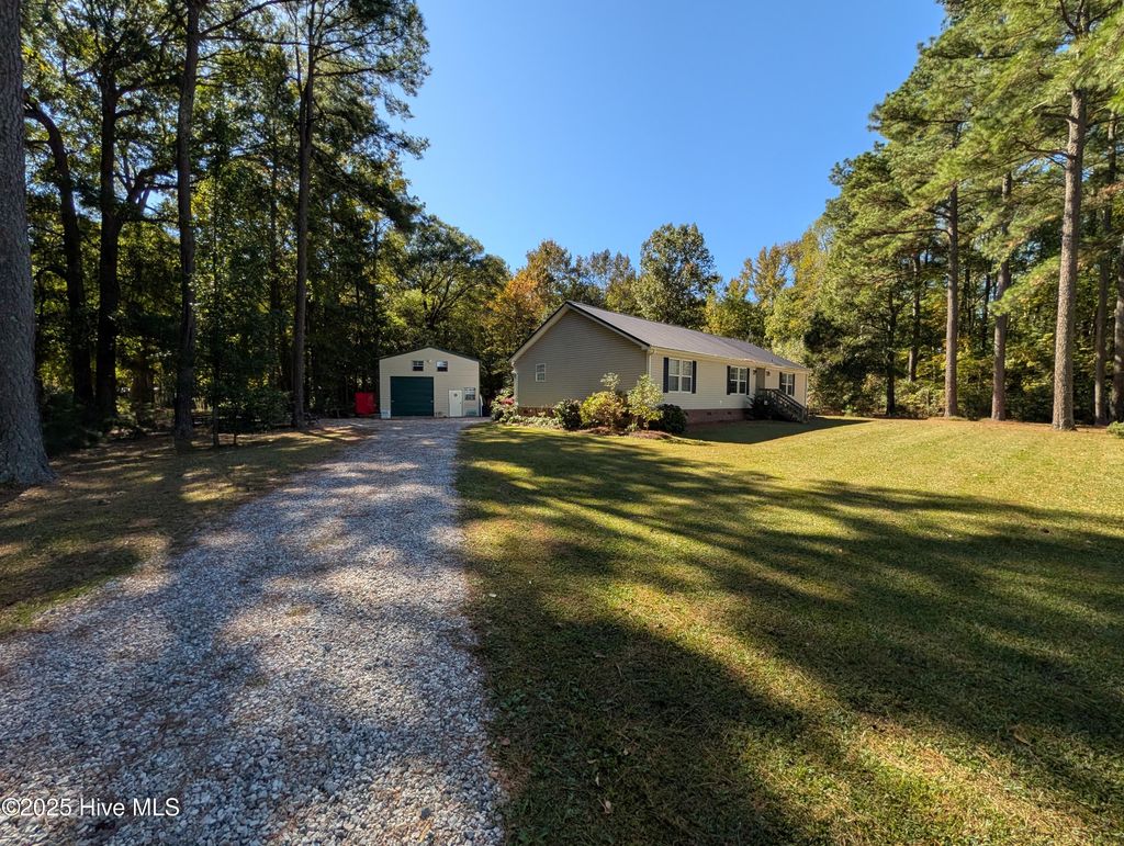 Photo of 495 Crooked Run Road, Elizabeth City, NC 27909 (MLS # 100539559)