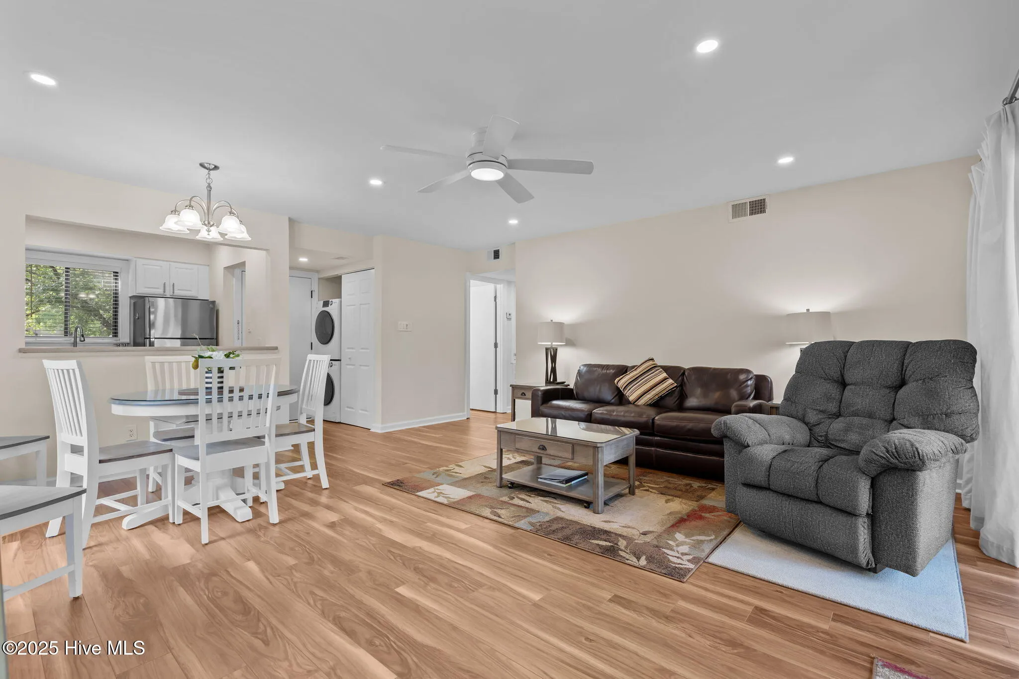 Pinehurst, North Carolina 28374, United States, 2 Bedrooms Bedrooms, ,2 BathroomsBathrooms,Residential,Active,174852