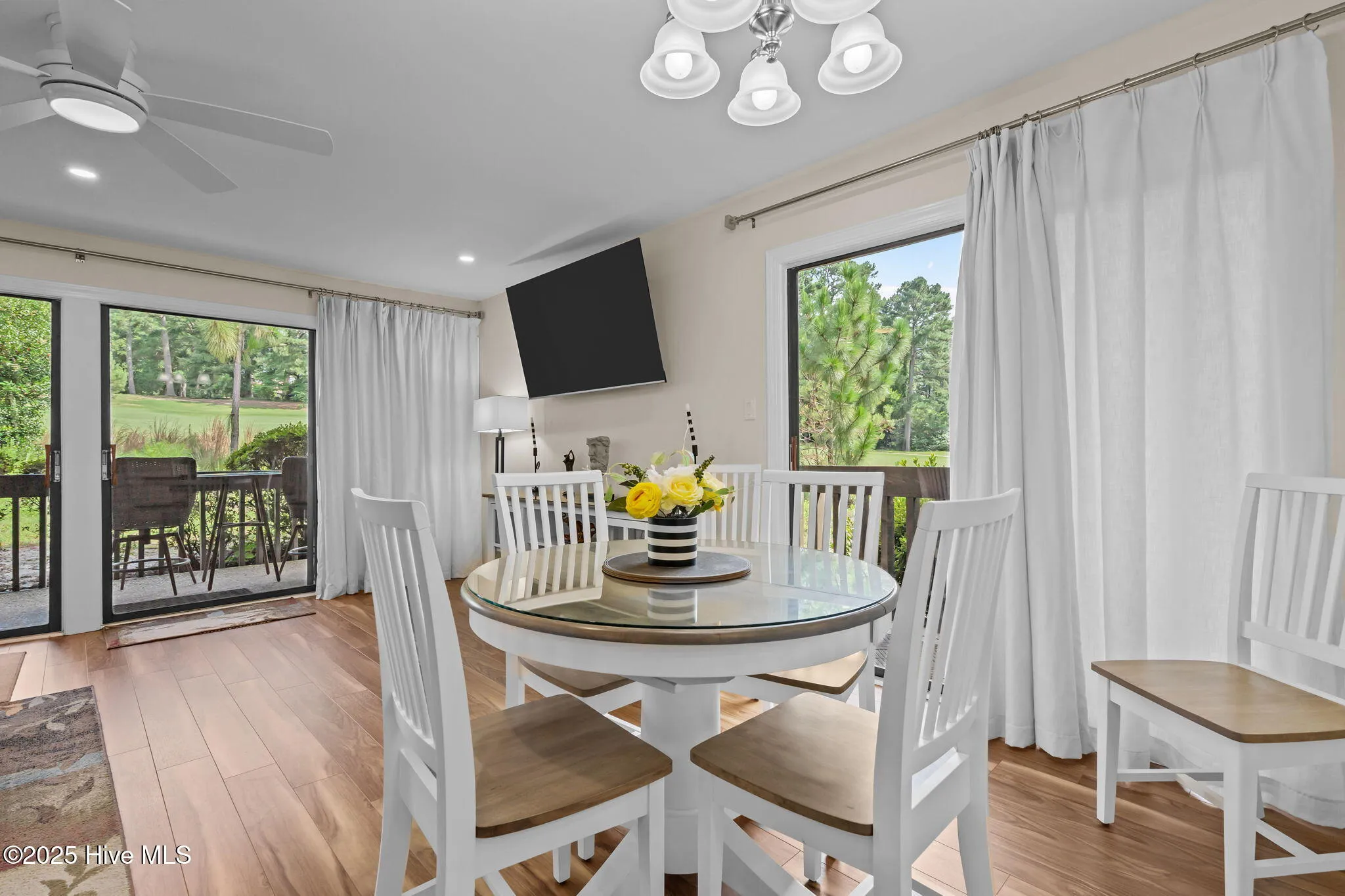 Pinehurst, North Carolina 28374, United States, 2 Bedrooms Bedrooms, ,2 BathroomsBathrooms,Residential,Active,174852