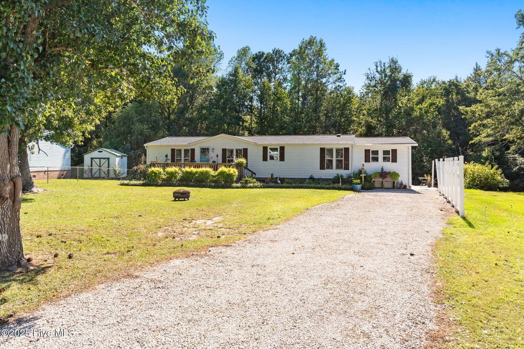 Photo of 267 Laughing Gull Court SW, Shallotte, NC 28470 (MLS # 100529361)