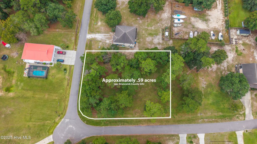 Photo of 359 Hamilton Drive SE, Bolivia, NC 28422 (MLS # 100535902)