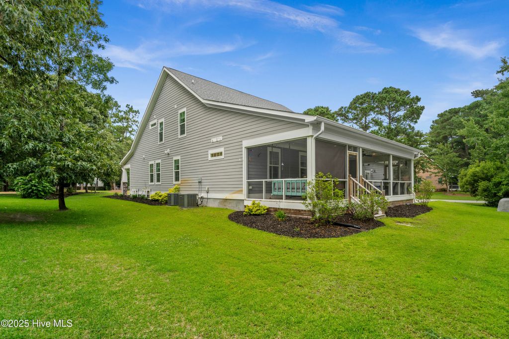 Photo of 201 S Grist Mill Road, Hampstead, NC 28443 (MLS # 100514875)