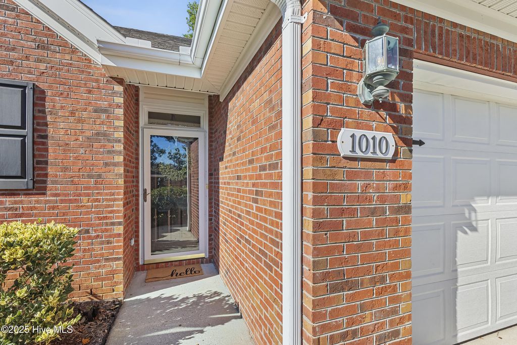 Photo of 1010 Avenshire Circle, Wilmington, NC 28412 (MLS # 100536909)