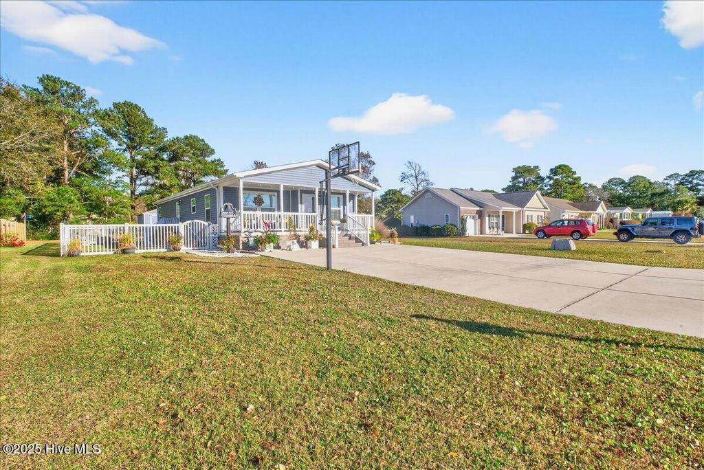 Photo of 1617 Gate 1 Drive SW, Ocean Isle Beach, NC 28469 (MLS # 100540840)