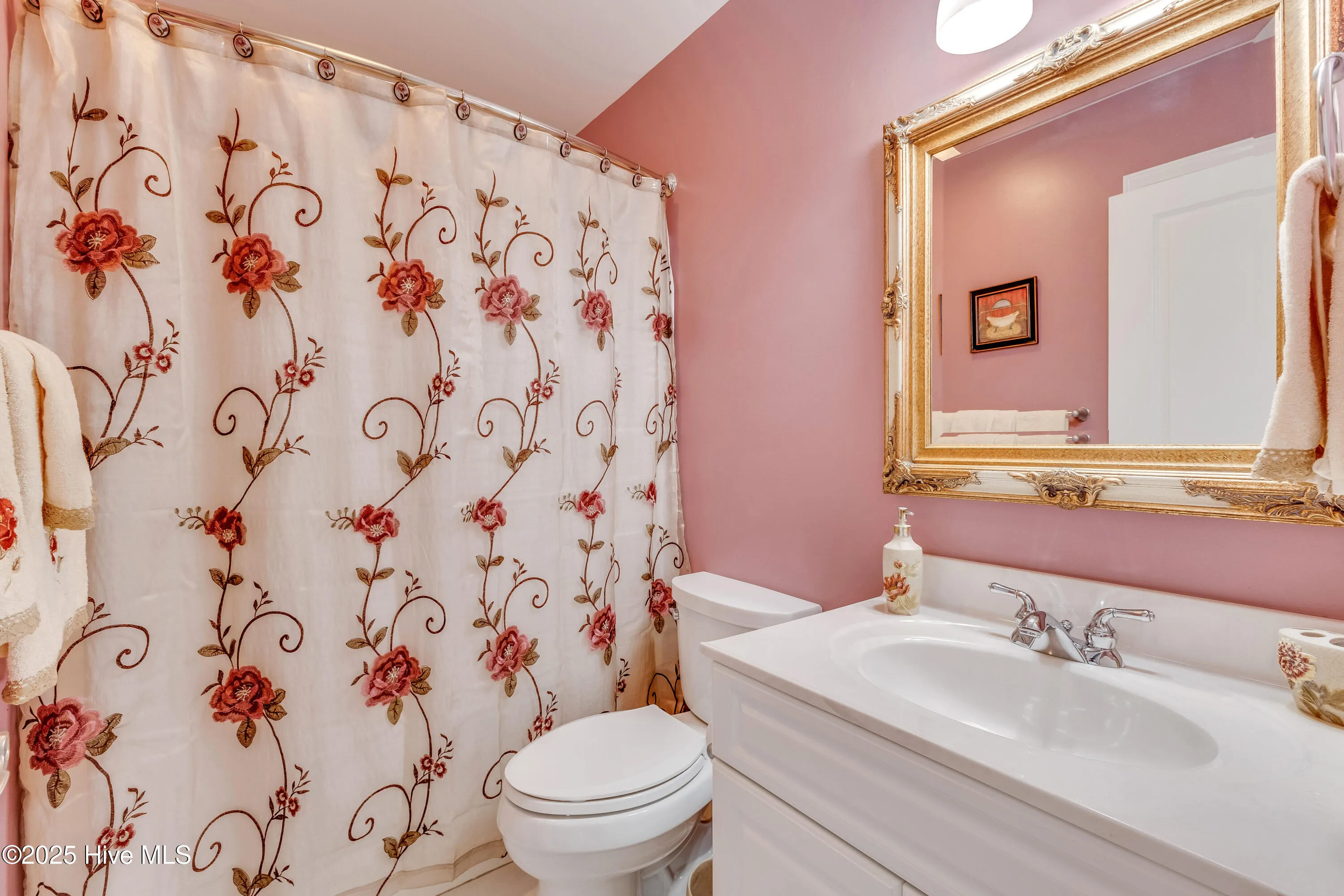 Leland, North Carolina 28479, United States, 3 Bedrooms Bedrooms, ,2 BathroomsBathrooms,Residential,Pending,94307