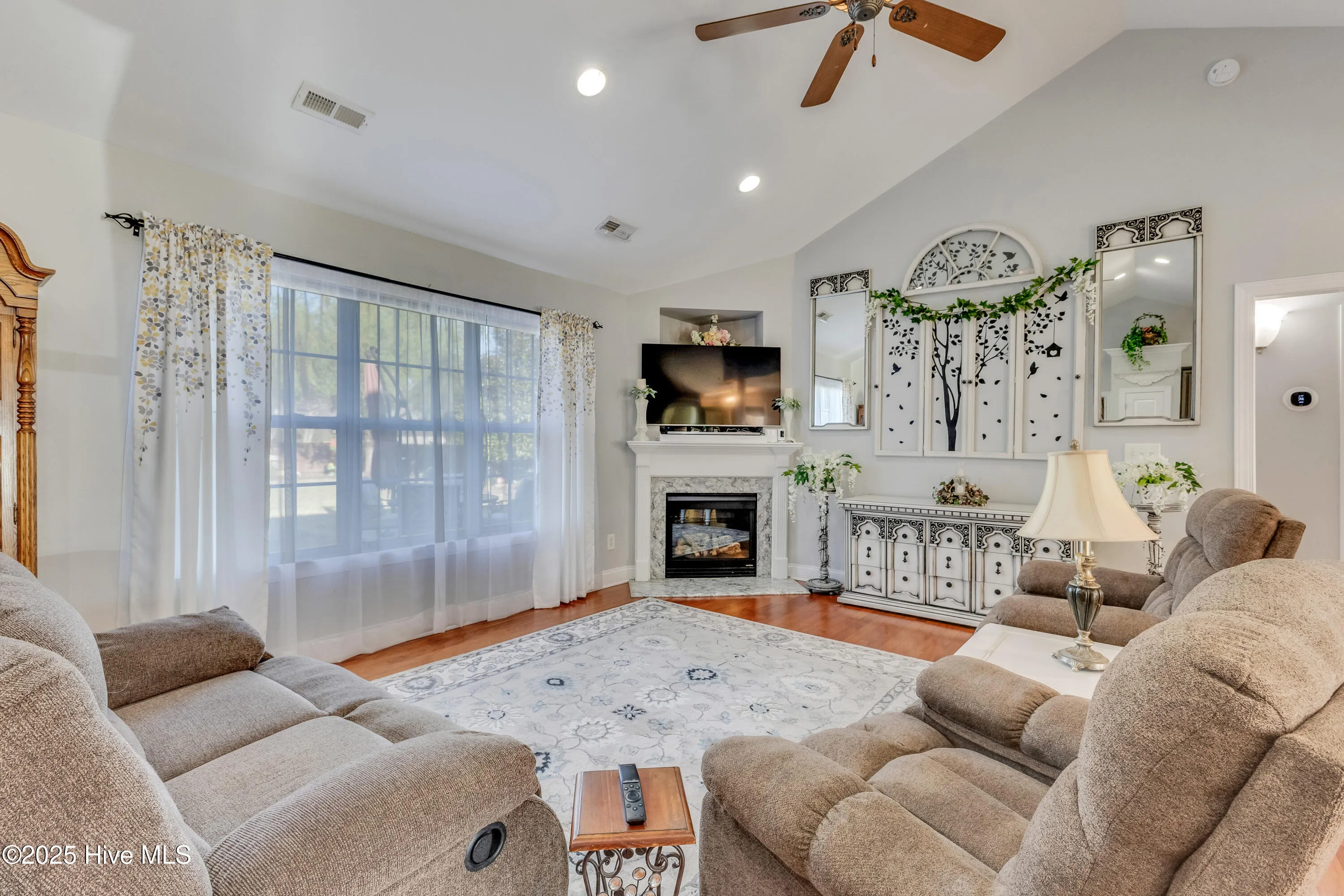 Leland, North Carolina 28479, United States, 3 Bedrooms Bedrooms, ,2 BathroomsBathrooms,Residential,Pending,94307