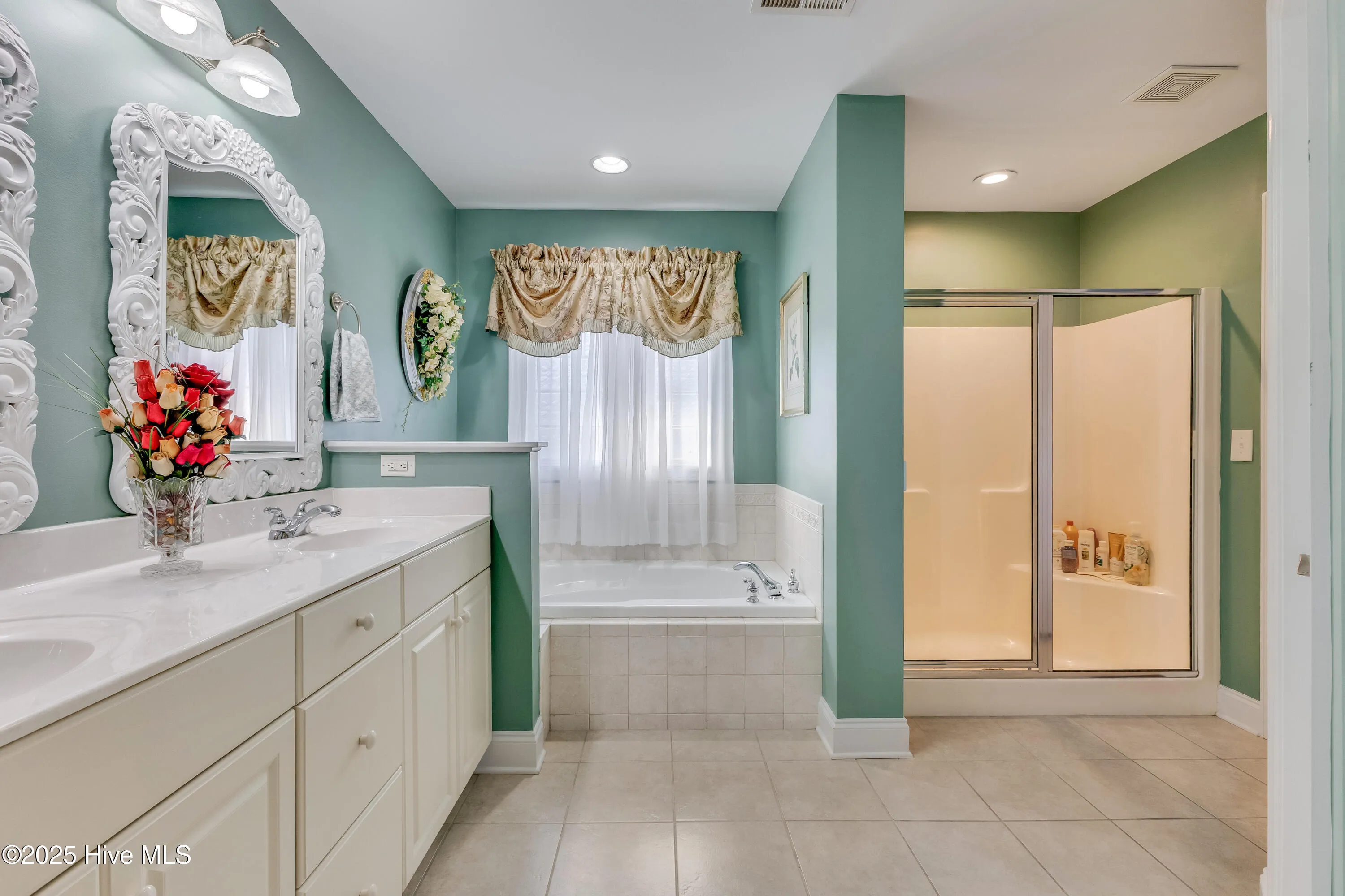 Leland, North Carolina 28479, United States, 3 Bedrooms Bedrooms, ,2 BathroomsBathrooms,Residential,Pending,94307