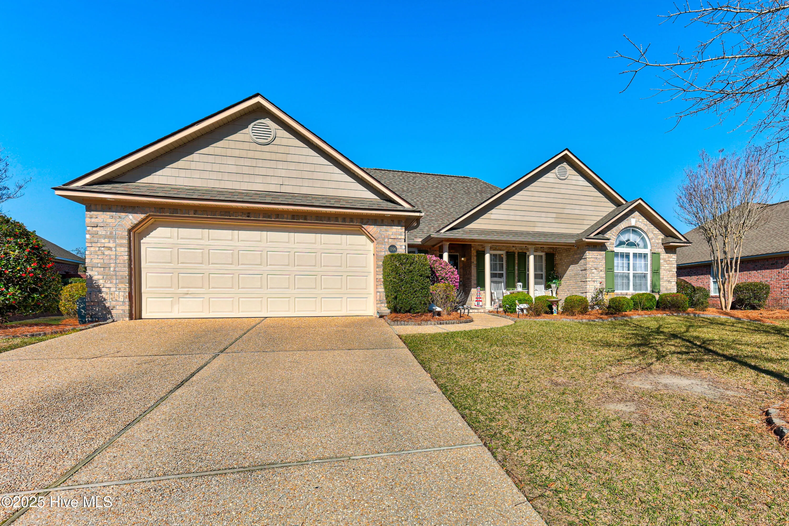 Leland, North Carolina 28479, United States, 3 Bedrooms Bedrooms, ,2 BathroomsBathrooms,Residential,Pending,94307