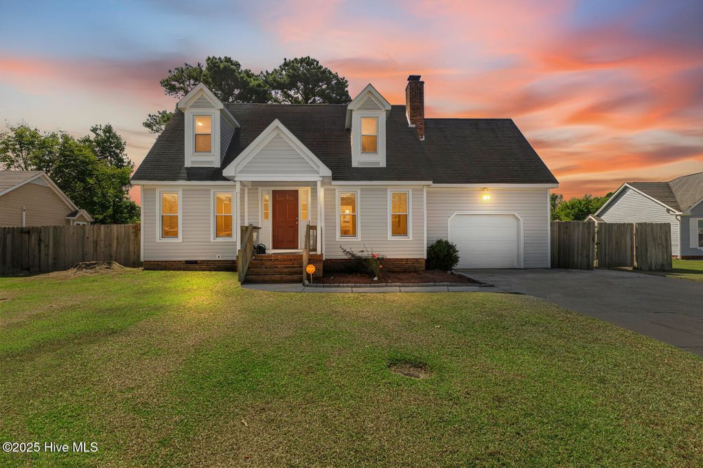Photo of 419 Raintree Road, Jacksonville, NC 28540 (MLS # 100531866)